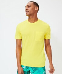 Uomo Altri Unita - T-shirt uomo in cotone biologico tinta unita, Limone vista frontale indossata