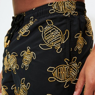 Picture of Men Classic Embroidered - Men Swim Trunks Vilebrequin Turtles, Black details view 1 Picture of Men Classic Embroidered - Men Swim Trunks Vilebrequin Turtles, Black details view 1
