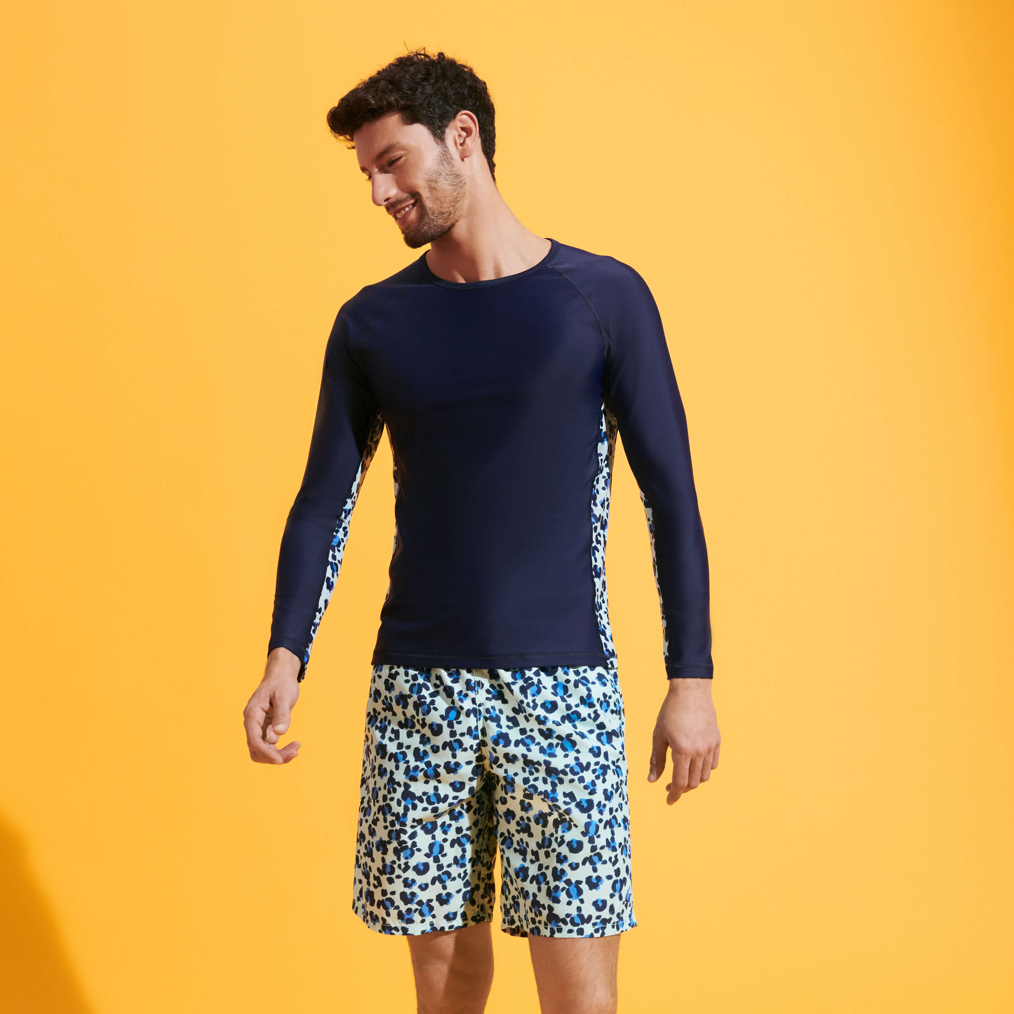 Mens rash hotsell guard swim shorts