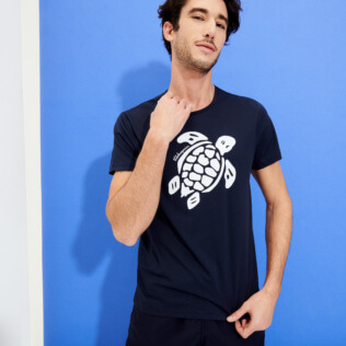 Herren Andere Bedruckt - Turtle Team T-Shirt aus Bio-Baumwolle für Herren, Marineblau supp1 Herren Andere Bedruckt - Turtle Team T-Shirt aus Bio-Baumwolle für Herren, Marineblau supp1