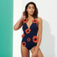 Damen Einteiler Bestickt - Fleurs 3D Badeanzug mit V-Ausschnitt für Damen, Marineblau Vorderseite getragene Ansicht