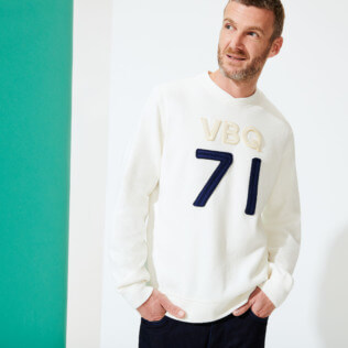 Men Others Solid - Men Crew Neck Sweater VBQ71, Off white frontworn Men Others Solid - Men Crew Neck Sweater VBQ71, Off white frontworn