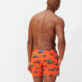男款 Stretch classic 印制 - 男士 Turtle Swim 弹力泳裤, Medlar 背面穿戴视图
