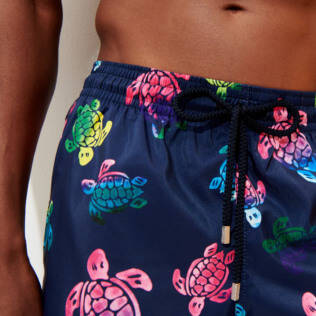 Hombre Clásico ultra ligero Estampado - Men Swimwear Ultra-light and packable Ronde des Tortues Aquarelle, Azul marino supp1 Hombre Clásico ultra ligero Estampado - Men Swimwear Ultra-light and packable Ronde des Tortues Aquarelle, Azul marino supp1