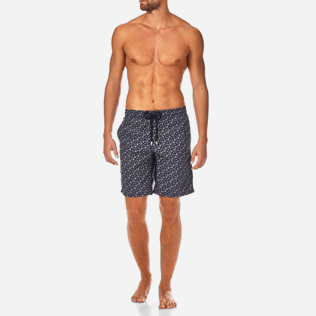 Herren Klassische lange Bedruckt - Lange Micro Ronde des Tortues-Badeshorts, Marineblau frontworn Herren Klassische lange Bedruckt - Lange Micro Ronde des Tortues-Badeshorts, Marineblau frontworn