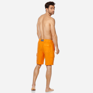 Homme AUTRES Uni - Bermuda poches cargo en Lin Homme Uni, Flamme backworn Homme AUTRES Uni - Bermuda poches cargo en Lin Homme Uni, Flamme backworn