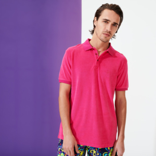 Bild von Herren Andere Uni - Solid Polohemd aus Frottee für Herren, Pink Vorderseite getragene Ansicht Bild von Herren Andere Uni - Solid Polohemd aus Frottee für Herren, Pink Vorderseite getragene Ansicht