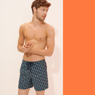 Homme CLASSIQUE Brodé - Maillot de bain homme Brodé Nataraja - Edition Limitée, Saphir frontworn Homme CLASSIQUE Brodé - Maillot de bain homme Brodé Nataraja - Edition Limitée, Saphir frontworn