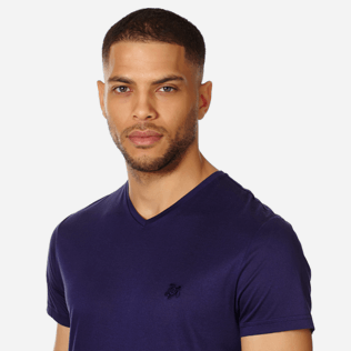 Hombre Autros Liso - Camiseta de algodón mercerizado liso con cuello de pico para hombre, Midnight blue supp1 Hombre Autros Liso - Camiseta de algodón mercerizado liso con cuello de pico para hombre, Midnight blue supp1