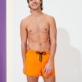 男款 Others 纯色 - 男士纯色修身弹力游泳短裤, Apricot 正面穿戴视图