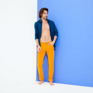 Herren Andere Uni - Regular Fit Samthose im Fünf-Taschen-Design für Herren, Safran supp2 Herren Andere Uni - Regular Fit Samthose im Fünf-Taschen-Design für Herren, Safran supp2