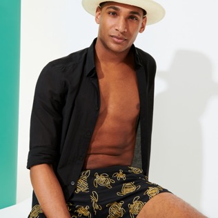 Picture of Men Classic Embroidered - Men Swim Trunks Vilebrequin Turtles, Black details view 4 Picture of Men Classic Embroidered - Men Swim Trunks Vilebrequin Turtles, Black details view 4