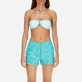 Mujer Shorty Estampado - Pantalón corto en tejido de bañador elástico con estampado Hypnotic Turtles para mujer, Curazao supp1 Mujer Shorty Estampado - Pantalón corto en tejido de bañador elástico con estampado Hypnotic Turtles para mujer, Curazao supp1