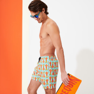 Bild von Herren Klassische dünne Stoffe Bedruckt - Ultraleichte und verstaubare 2008 Graphic Squids Badeshorts für Herren , Lagune Details Ansicht 3 Bild von Herren Klassische dünne Stoffe Bedruckt - Ultraleichte und verstaubare 2008 Graphic Squids Badeshorts für Herren , Lagune Details Ansicht 3