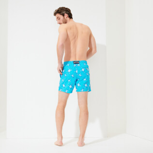 男款 Embroidered 绣 - Men Swimwear Embroidered - Limited Edition, Horizon 背面穿戴视图