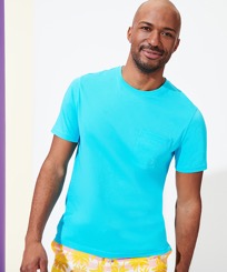 Hombre Autros Liso - Camiseta de algodón orgánico de color liso para hombre, Celeste vista frontal desgastada