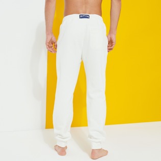 Hombre Autros Liso - Pantalón de chándal en algodón de color liso para hombre, Off white vista trasera desgastada