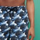 Uomo Classico lungo Stampato - Costume da bagno uomo Long Waves, Blu marine dettagli vista 1