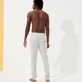 Hombre Autros Liso - Pantalones de chándal en algodón de color liso para hombre, Lihght gray heather vista trasera desgastada
