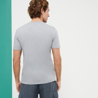 Uomo Altri Unita - T-shirt uomo biologica Natural Dye, Mineral vista indossata posteriore