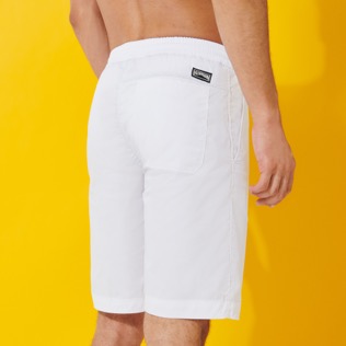 Uomo Altri Unita - Bermuda jogging uomo in gabardine, Bianco vista indossata posteriore