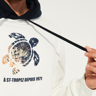 Picture of Men Others Printed - Men Cotton Hoodie Sweatshirt Ronde Des Tortues Fireworks, Off white details view 3 Picture of Men Others Printed - Men Cotton Hoodie Sweatshirt Ronde Des Tortues Fireworks, Off white details view 3