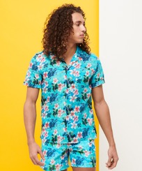 Men Bowling Shirt Linen and Cotton Turtles Jungle Lazulii blue front worn view