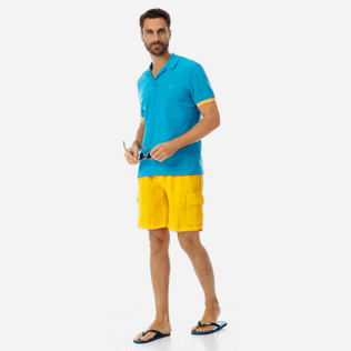 Hombre Autros Liso - Bermudas tipo cargo en lino de color liso para hombre, Mango supp2 Hombre Autros Liso - Bermudas tipo cargo en lino de color liso para hombre, Mango supp2