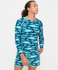 Camiseta de baño de manga larga con protección solar y estampado Requins 3D para hombre Azul marino vista frontal desgastada