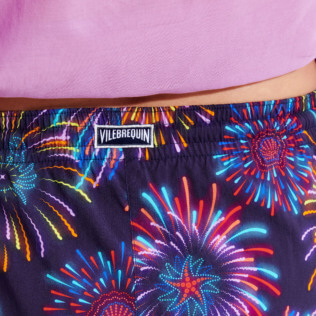 Mujer Autros Estampado - Pantalón corto de baño con estampado Fireworks para mujer, Azul marino detalles vista 2