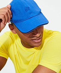 Altri Unita - Cappellino unisex tinta unita, Blu mare vista frontale indossata
