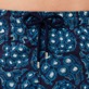 男款 Classic 绣 - 男士 2015 Inkshell 刺绣泳裤 - 限量版, Sapphire 细节视图4