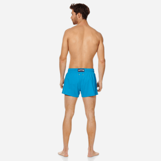Uomo Classico corto Unita - Costume da bagno corto uomo stretch e aderente a tinta unita, Hawaii blue backworn Uomo Classico corto Unita - Costume da bagno corto uomo stretch e aderente a tinta unita, Hawaii blue backworn