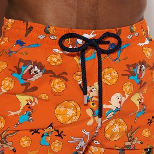 Photo de Homme CLASSIQUE Imprimé - Maillot de bain homme Looney Tunes, Nefle vue de détail 2 Photo de Homme CLASSIQUE Imprimé - Maillot de bain homme Looney Tunes, Nefle vue de détail 2