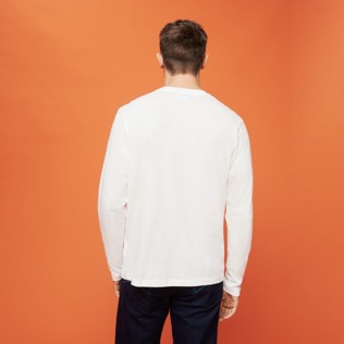 Homme AUTRES Imprimé - T-shirt en coton homme imprimé Requins 3D, Off white vue portée de dos