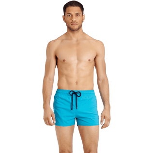 Uomo Classico corto Unita - Costume da bagno corto uomo stretch e aderente a tinta unita, Blu curacao frontworn Uomo Classico corto Unita - Costume da bagno corto uomo stretch e aderente a tinta unita, Blu curacao frontworn