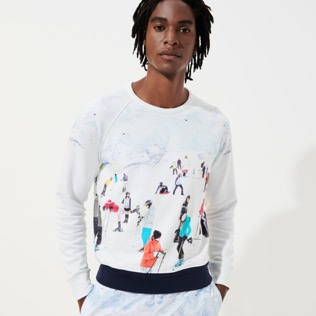 Uomo Altri Stampato - Men Cotton Sweatshirt Ski - Vilebrequin x Massimo Vitali, Azzurro cielo vista frontale indossata