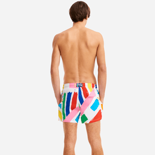 男款 Stretch classic 印制 - 炫目色彩系列男士弹力泳裤 - Vilebrequin x JCC+ 合作款 - 限量版, White 后视图