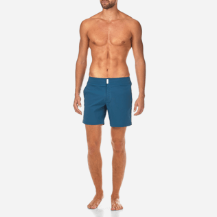 Herren Körpernahe Passform Uni - Kurze und figurbetonte Solid Stretch-Bademode für Herren, Gischt frontworn Herren Körpernahe Passform Uni - Kurze und figurbetonte Solid Stretch-Bademode für Herren, Gischt frontworn