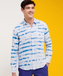Uomo Altri Stampato - Camicia uomo in lino Rayures Tie & Dye, Azzurro cielo vista frontale indossata