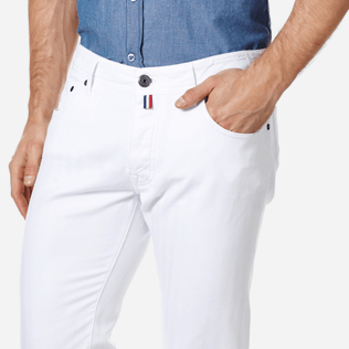 男款 Others 纯色 - 男士白色标准版型五袋牛仔裤, White 细节视图1