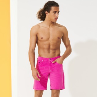 男款 Others 纯色 - 男士五袋天鹅绒百慕大短裤, Shocking pink frontworn 男款 Others 纯色 - 男士五袋天鹅绒百慕大短裤, Shocking pink frontworn