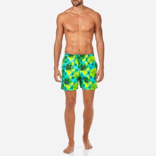 Men Classic / Moorea Printed - Mappemonde Dots Swim shorts TE MANA O TE MOANA, Veronese green frontworn Men Classic / Moorea Printed - Mappemonde Dots Swim shorts TE MANA O TE MOANA, Veronese green frontworn