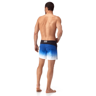 Homme CEINTURE PLATE Imprimé - Maillot de bain coupe ajustée Karl Lagerfeld, Ocean backworn Homme CEINTURE PLATE Imprimé - Maillot de bain coupe ajustée Karl Lagerfeld, Ocean backworn