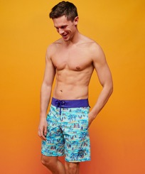 Men Others Printed - Men Stretch Long Swimwear Palms & Surfs - Vilebrequin x The Beach Boys, Lazulii blue front worn view