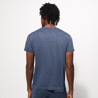 Imagen de Hombre Autros Liso - Camiseta de lino de color liso unisex, Navy heather vista trasera desgastada Imagen de Hombre Autros Liso - Camiseta de lino de color liso unisex, Navy heather vista trasera desgastada
