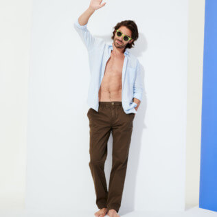 Men Others Solid - Men Jogging Gabardine Pants, Chocolate frontworn Men Others Solid - Men Jogging Gabardine Pants, Chocolate frontworn