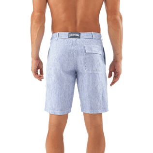 Herren Andere Grafisch - Gerade geschnittene Bermudashorts mit Mikro-Streifen, Ultramarin blau supp3 Herren Andere Grafisch - Gerade geschnittene Bermudashorts mit Mikro-Streifen, Ultramarin blau supp3