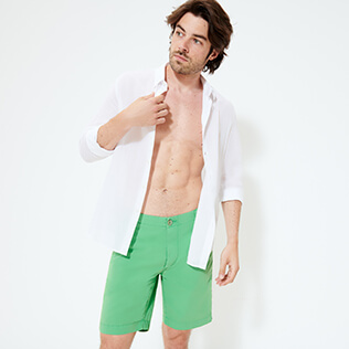 Men Others Solid - Men Chino Bermuda Ultra-light, Grass green frontworn Men Others Solid - Men Chino Bermuda Ultra-light, Grass green frontworn