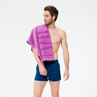 Others Solid - Beach Towel in terry cloth Solid Jacquard, Orchid supp1 Others Solid - Beach Towel in terry cloth Solid Jacquard, Orchid supp1